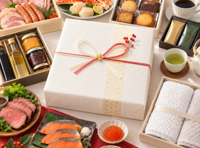 お歳暮の食品と贈答品